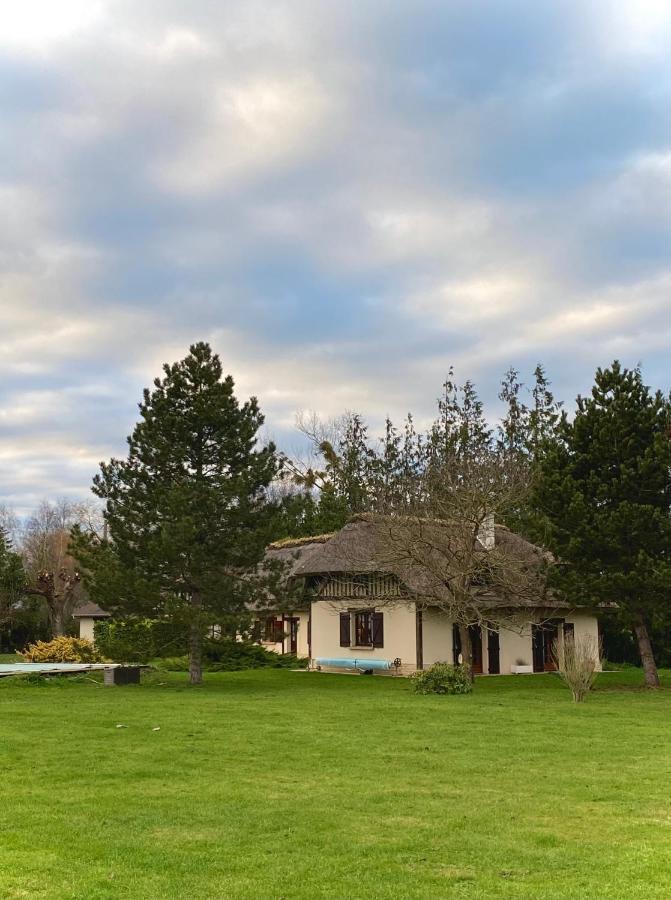 Maison Traditionnelle Normande Avec Piscine Hotot-en-Auge 外观 照片